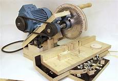 Sliding Mitre Saw